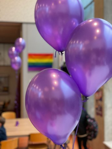 Paarse ballonnen